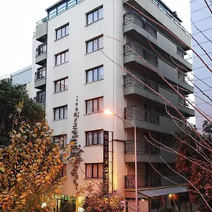 Otel Uestuen Alsancak